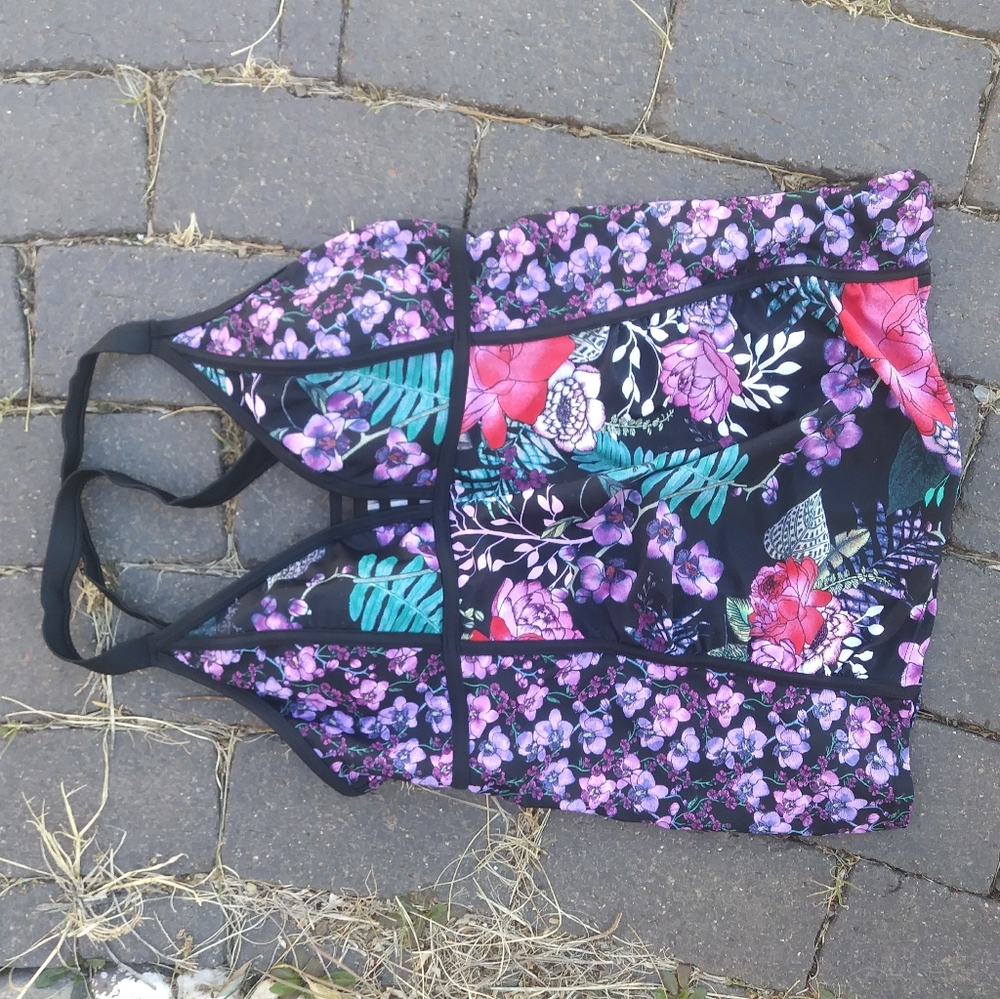 The Beach Bump Maternity Tankini Swim Top, Floral Print